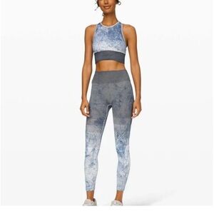 Lululemon Ebb to Train Tight Luna Wash
Tie Dye Seamless